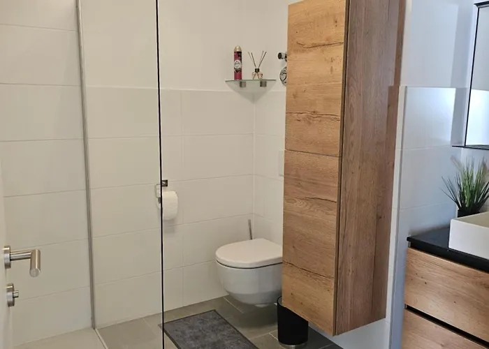 Sebastian سيمرنغ