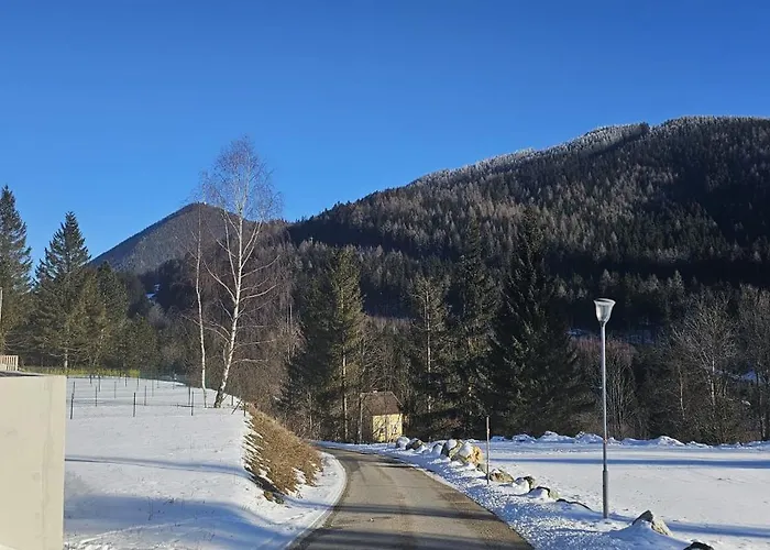 Sebastian شقة سيمرنغ